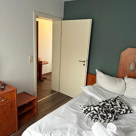 Bone To Hotell Salzgitter Exteriör bild