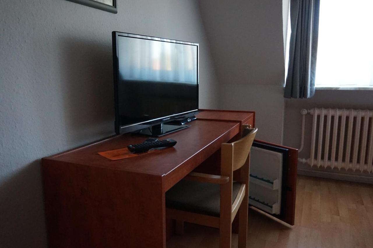 Bone To Hotell Salzgitter Exteriör bild
