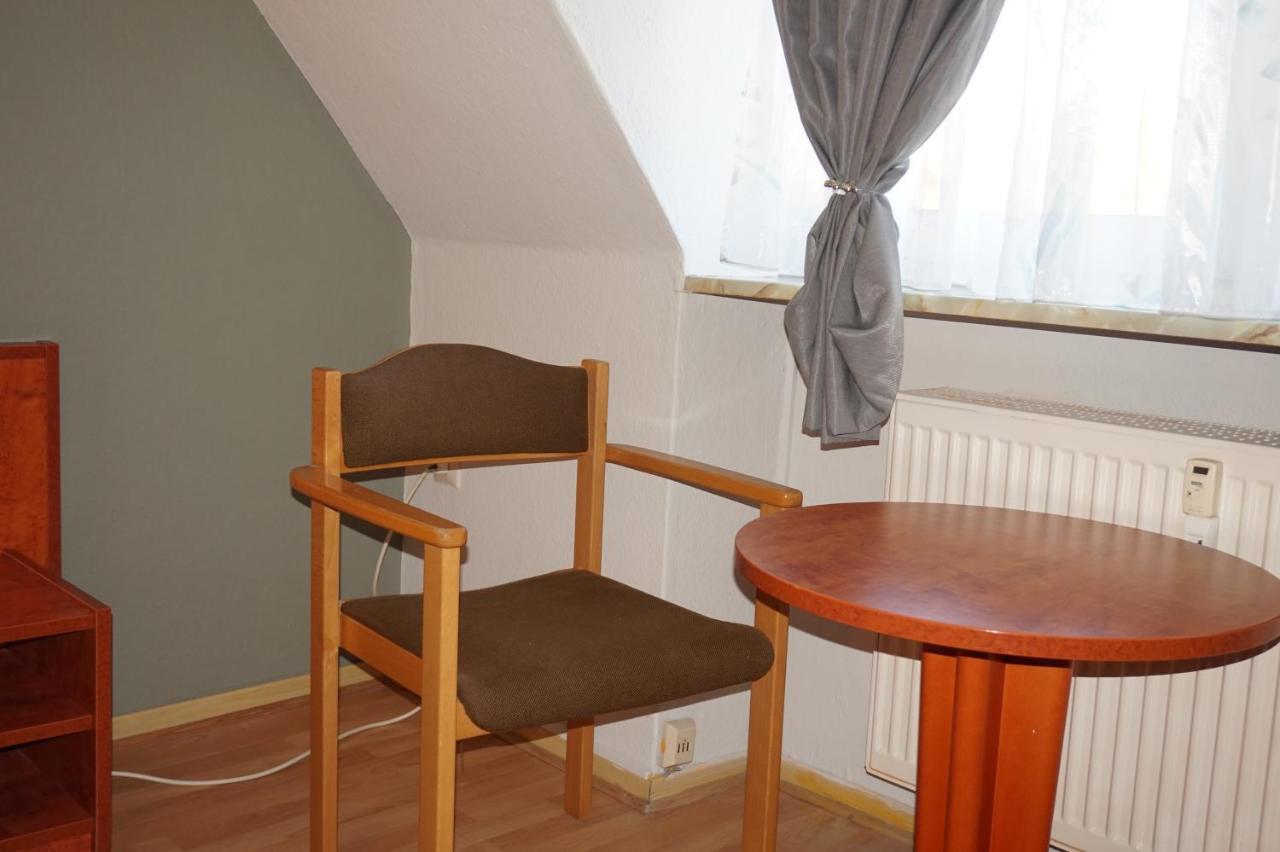 Bone To Hotell Salzgitter Exteriör bild