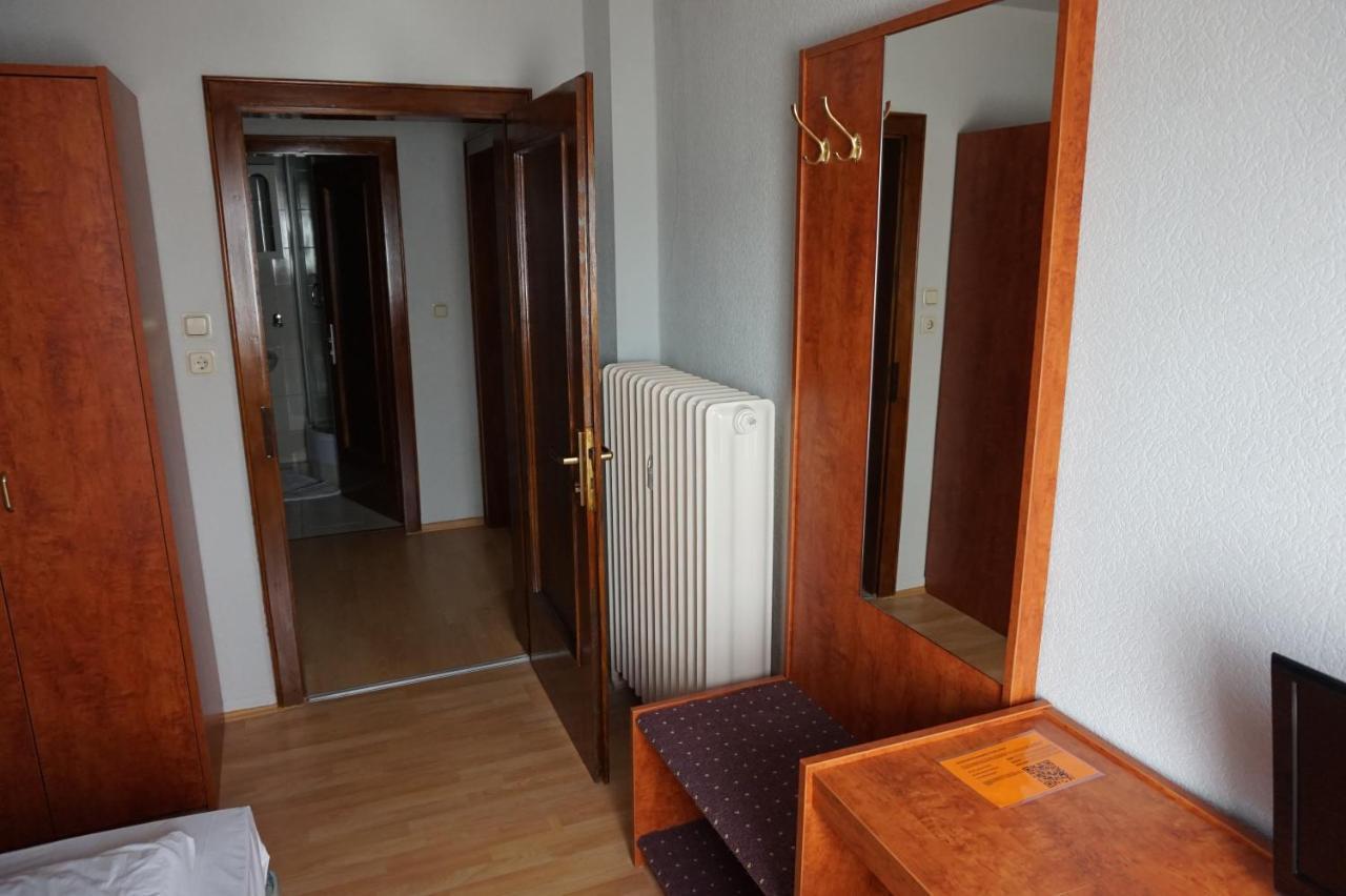 Bone To Hotell Salzgitter Exteriör bild