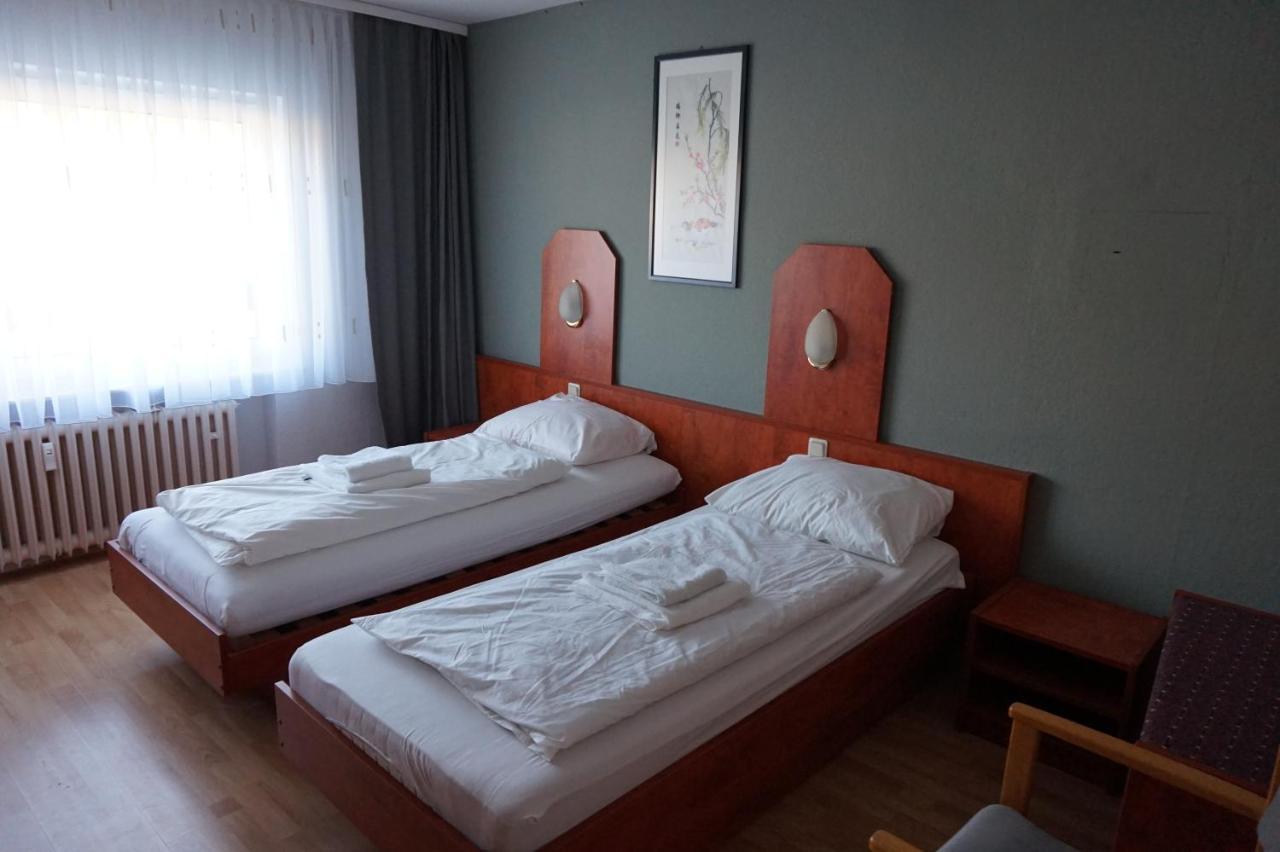 Bone To Hotell Salzgitter Exteriör bild