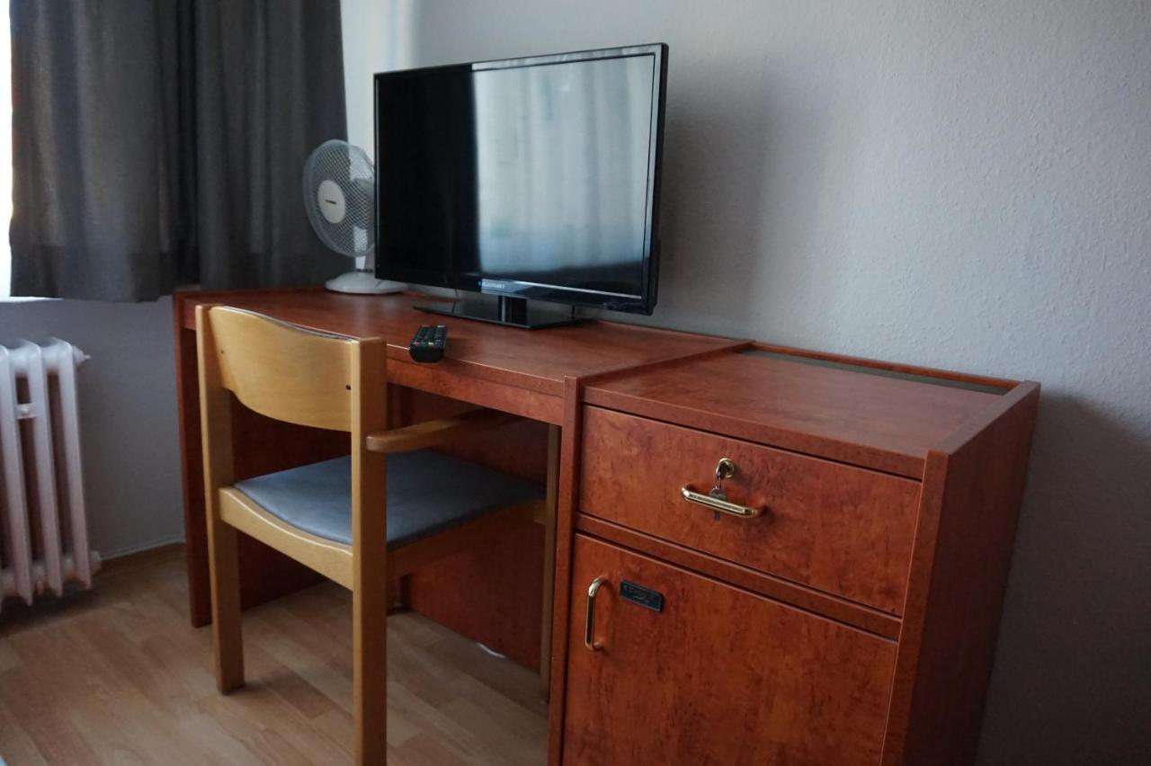 Bone To Hotell Salzgitter Exteriör bild