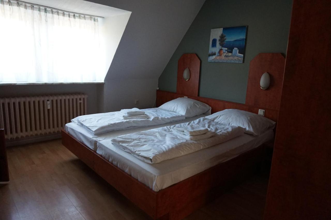 Bone To Hotell Salzgitter Exteriör bild