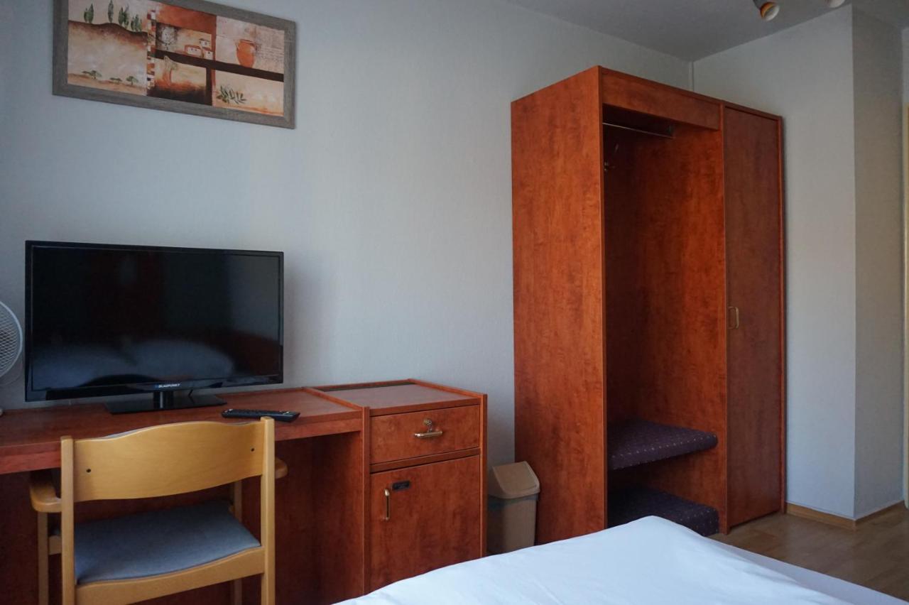 Bone To Hotell Salzgitter Exteriör bild