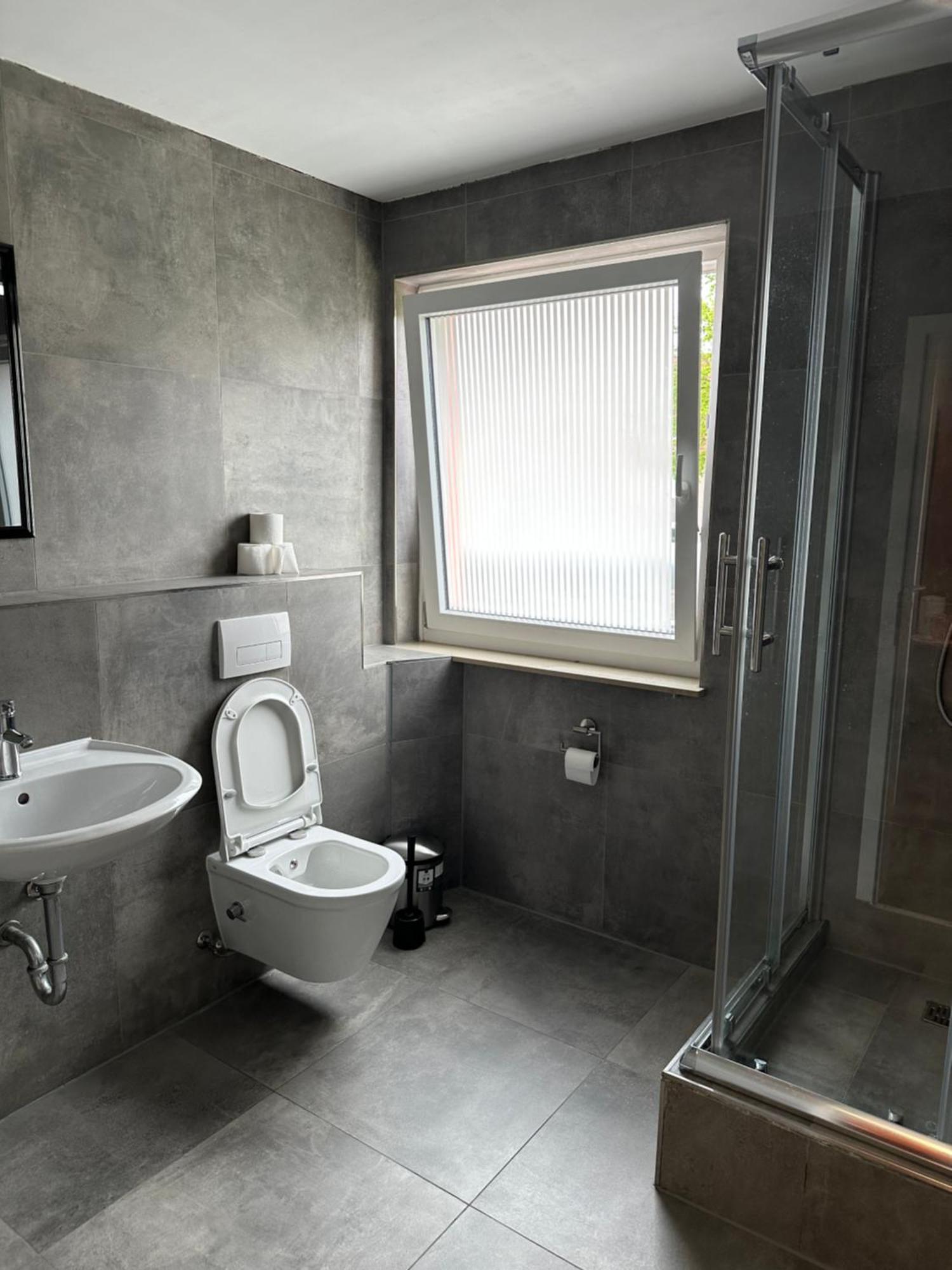 Bone To Hotell Salzgitter Exteriör bild