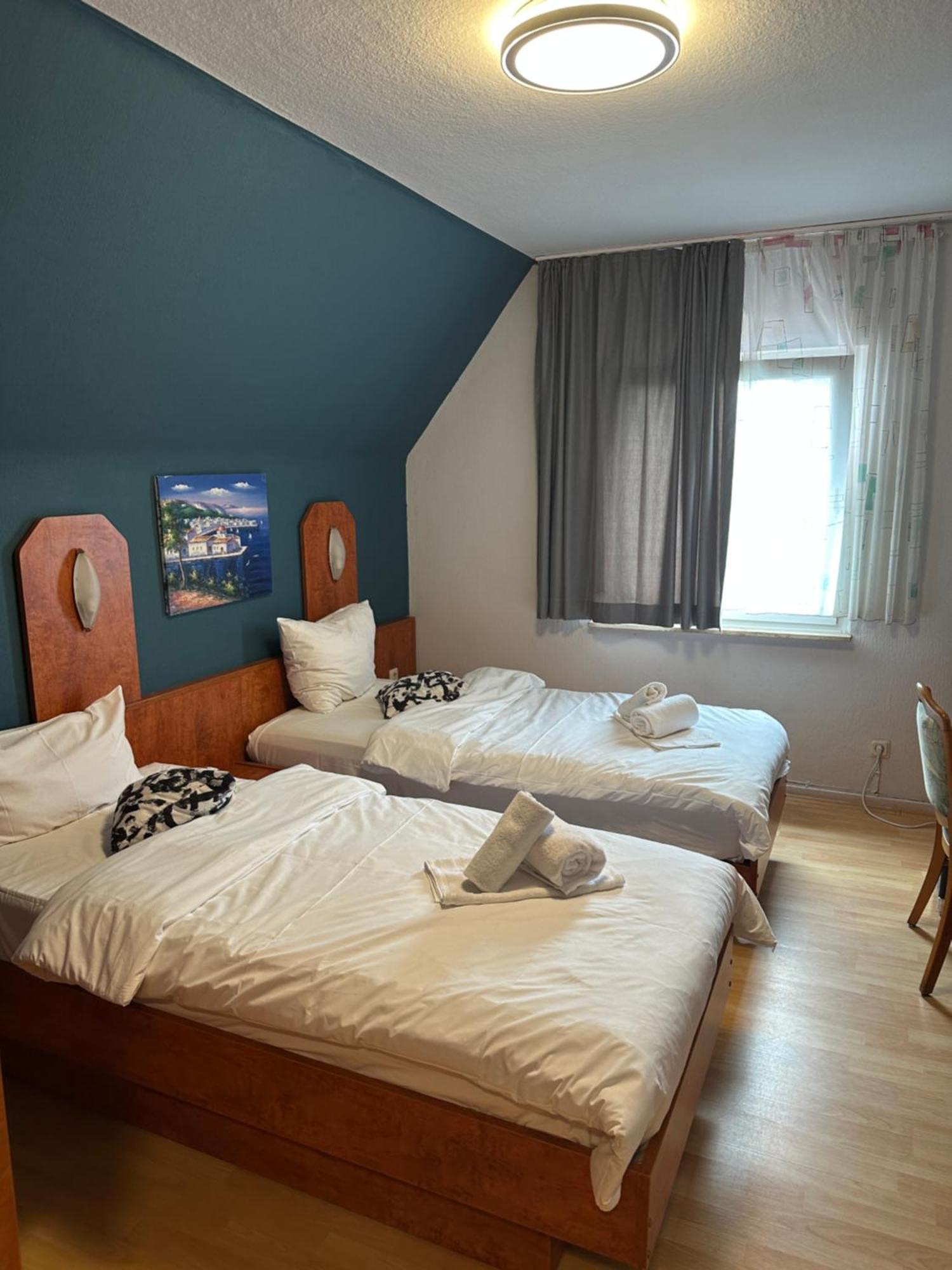 Bone To Hotell Salzgitter Exteriör bild