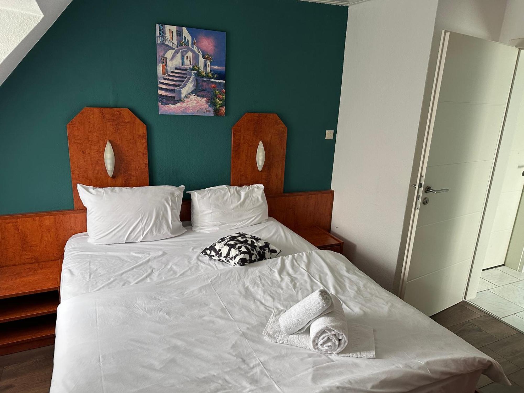 Bone To Hotell Salzgitter Exteriör bild